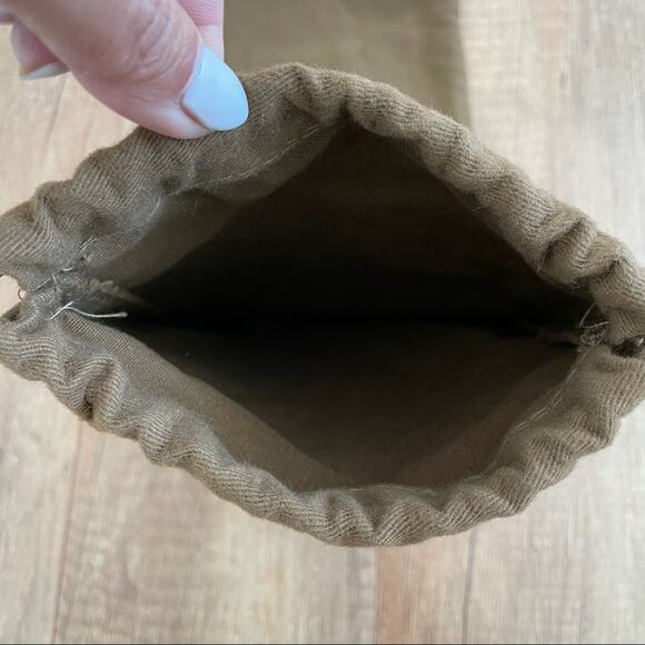 Authentic Gucci Drawstring Dust Bag - Picture 3 of 4